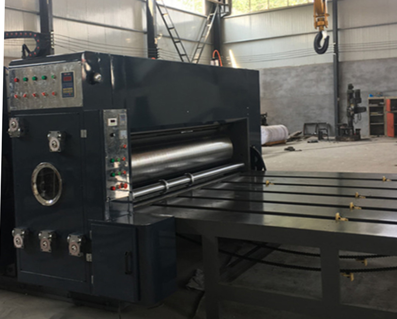 Rotary die-cutting machine with flexo printer 